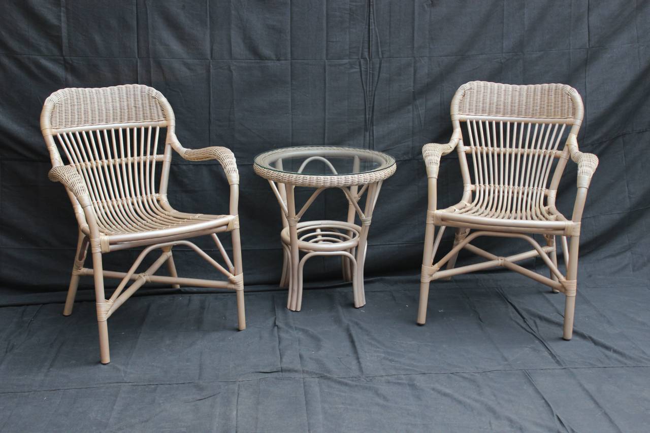 Pearl Porch Set